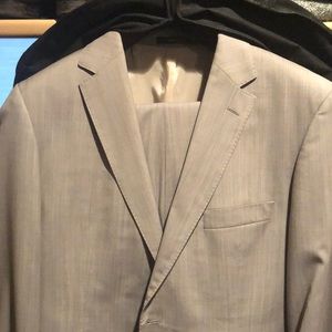 Men’s suit size 42.  Hugo boss - 18 months old.
